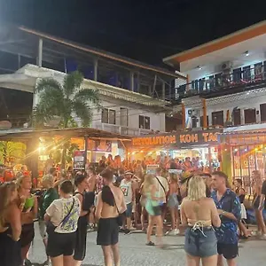 Hostel Revolution